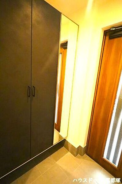 姿見もあるのでお出かけ時は確認可能ですね♪