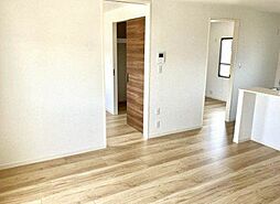 ウイズＦ　Ａ棟 2階2LDKのリビング/ダイニング