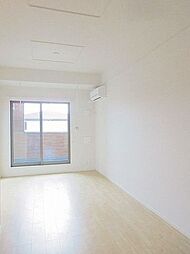 エレガント　ヴェルスIII　Ｂ 2階2LDKのリビング/ダイニング