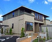 小城駅より徒歩27分 築8年3ヶ月 2階建の賃貸物件