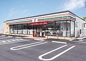 セブンイレブン佐賀大和尼寺店 徒歩9分。 690m
