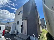 佐賀駅より徒歩45分 築8年8ヶ月 2階建の賃貸物件