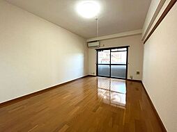 グランドアーク島瀬 4階1Kのリビング/ダイニング