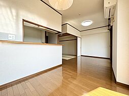 ヴェルデヒルズ中央公園 6階4LDKのリビング/ダイニング