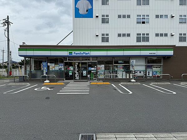 ファミリーマート　神辺町川南店084-960-0277営業時間：24時間営業電子マネー：Edy・iD・ICOCAスマホ決済：PayPay・LINE Pay・楽天ペイ・Alipay・au 500m