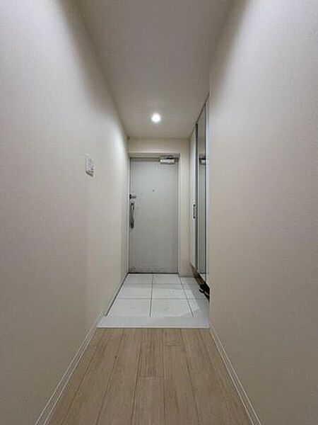 【廊下】センサーライト付き