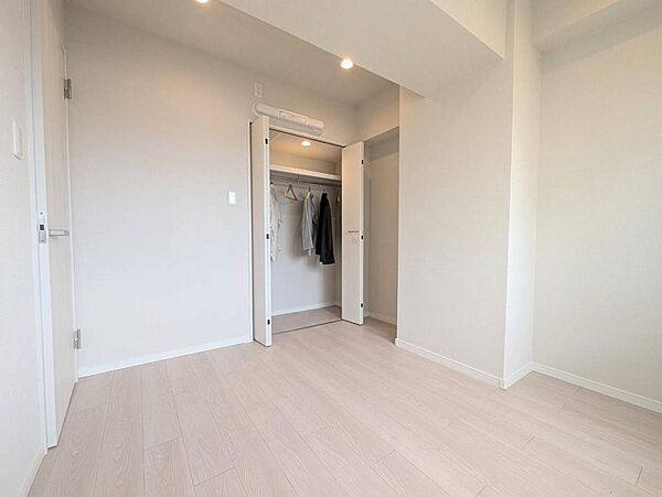 ◆お部屋を広く使えるクローゼット完備