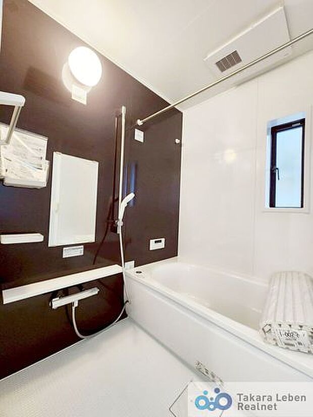 お一人でゆっくり過ごすのも良し。お子様と一緒に楽しみながら入るのも良し、至福のバスタイムで日頃の疲れを癒してください。