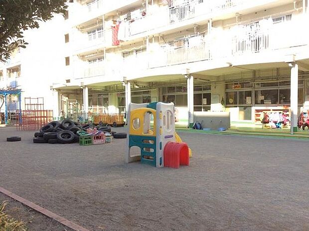 六木保育園 徒歩7分。 500m