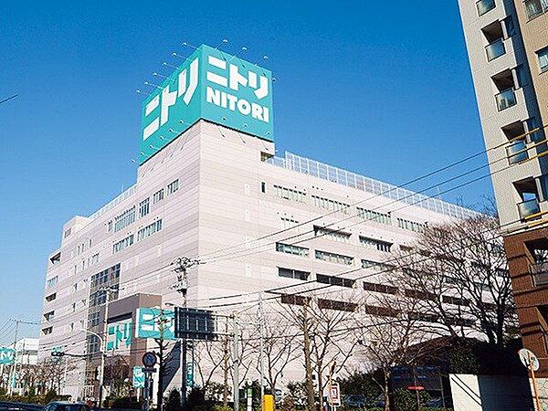 ニトリ赤羽店 徒歩11分。 850m