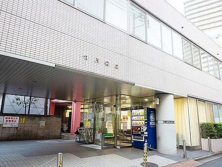 医療法人財団真光会竹内病院 徒歩2分。 160m