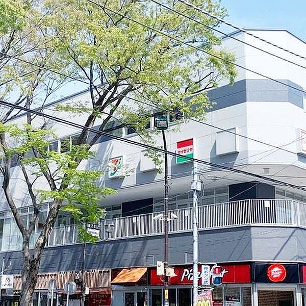 セブンタウン常盤平店 徒歩21分。 1650m