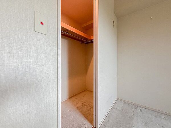 洋室約8.7帖