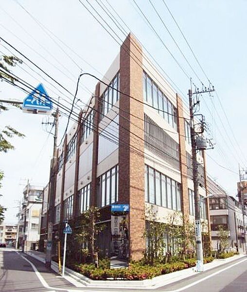 葛飾区立立石図書館 徒歩16分。 1220m