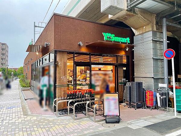 ワイズマート北綾瀬店 徒歩10分。 730m