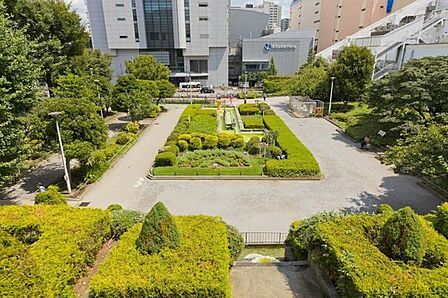 礫川公園 徒歩20分。 1600m