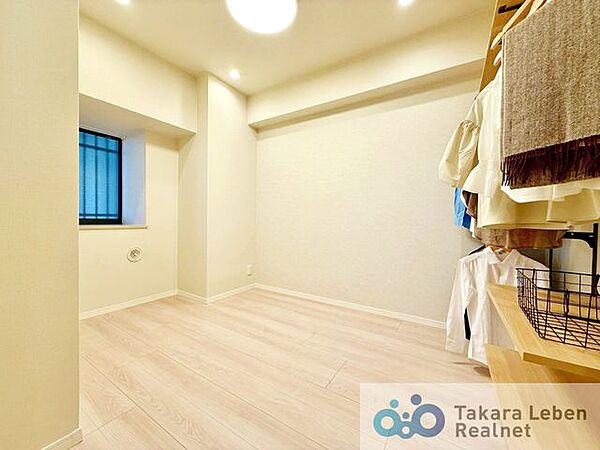 洋室を拡大表示