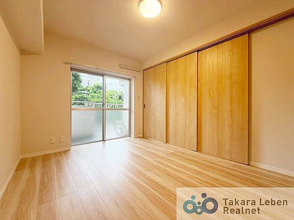 洋室5.8帖