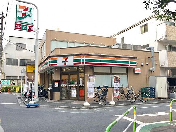 セブンイレブン荒川西尾久8丁目店 徒歩2分。 130m