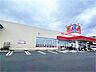 周辺：サンドラッグ西新井店 徒歩8分。 620m
