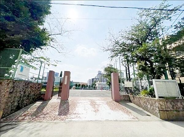 北区立堀船中学校 徒歩17分。 1310m