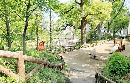 文京区立須藤公園 徒歩12分。 960m