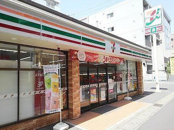 セブンイレブン北松戸駅南店 徒歩2分。 130m
