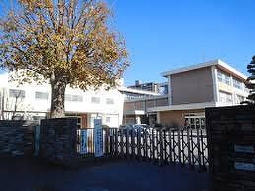 宇都宮市立今泉小学校 徒歩16分。 1260m
