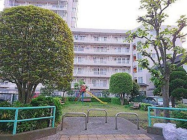 元今泉2号児童公園 徒歩3分。 230m