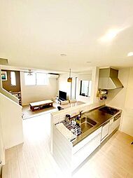 荒川区荒川7丁目　中古戸建 3LDKのリビング/ダイニング