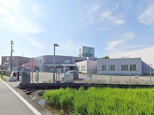 医療法人社団功連会南富山中川病院 徒歩20分。 1590m