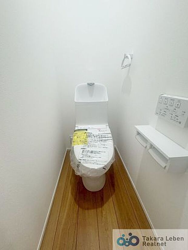 2階トイレ。 2か所にトイレがあり、朝のトイレラッシュを回避できそうです。