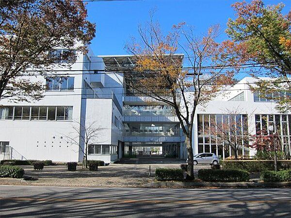 富山市立芝園中学校 徒歩21分。 1400m