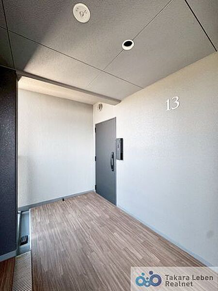 落ち着いた雰囲気の玄関は大切なお客様を迎えるのに最適です。毎日の外出や帰宅の際にも気持ちを落ち着かせてくれる空間になりそうですね。