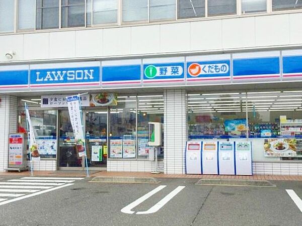 ローソン福井サン二の宮通店 徒歩5分。 350m