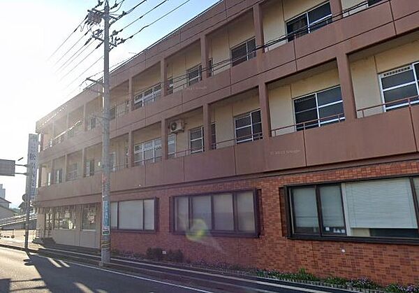公益財団法人松原病院 徒歩17分。 1200m
