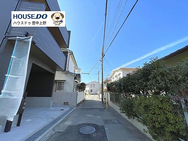 前面道路含む現地写真