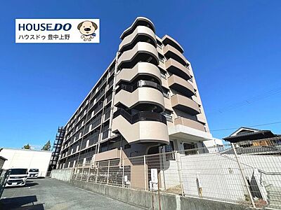 外観:阪急宝塚線「庄内」駅から徒歩15分の閑静な住宅街に位置!全戸東向きにつき陽当り良好なマンションです! 外観:阪急宝塚線「庄内」駅から徒歩15分の閑静な住宅街に位置!全戸東向きにつき陽当り良好なマンションです!