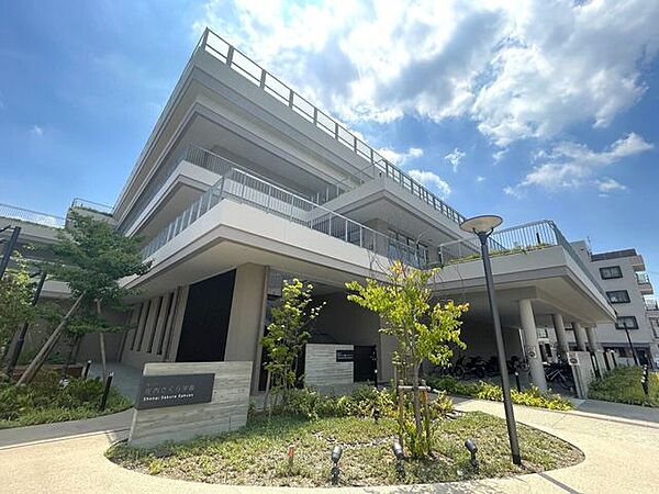 豊中市立庄内さくら学園 430m