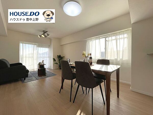 外観：327002867094
