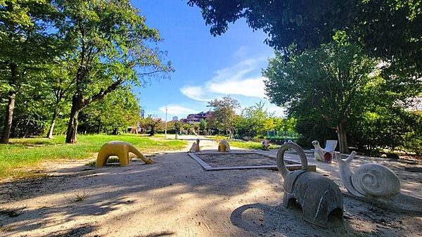 豊中市大曽公園 390m
