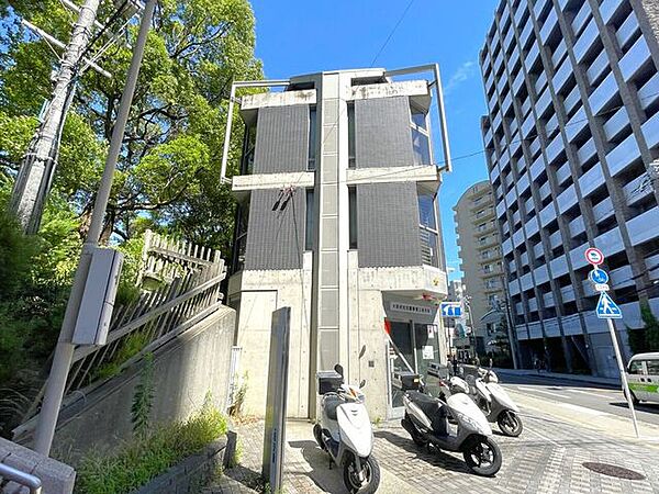 吹田警察署江坂交番 320m