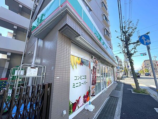 ローソンストア100 尼崎東園田町店 900m