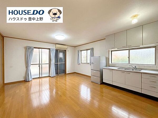 外観：327002853085