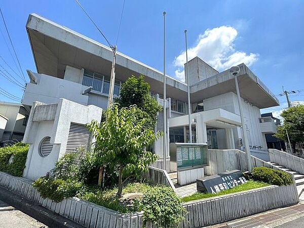 豊中市立人権平和センター蛍池 700m