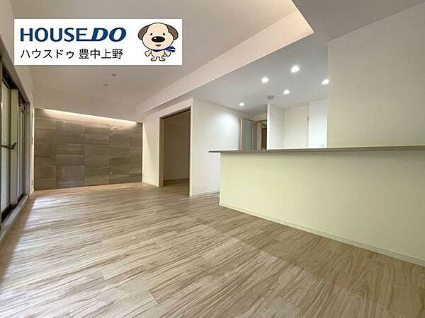 外観：327002923424