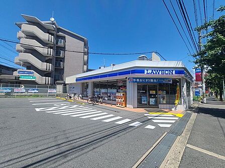ローソン 吹田山田西1丁目店 1020m