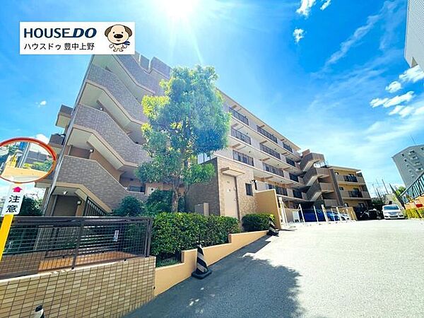 緑豊かで落ち着いた住環境が魅力の新耐震マンション！徒歩圏内にはスーパーや公園があり、日々のお買い物や子育てにも嬉しい住環境です♪