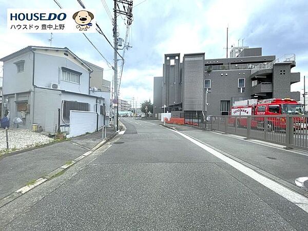 前面道路含む現地写真