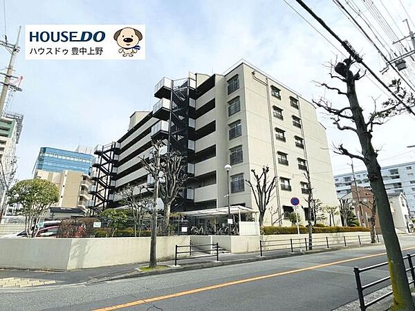 北大阪急行線「箕面船場阪大前」駅から徒歩4分！目の前には公園があり、スーパーや病院も揃う快適な住環境です♪